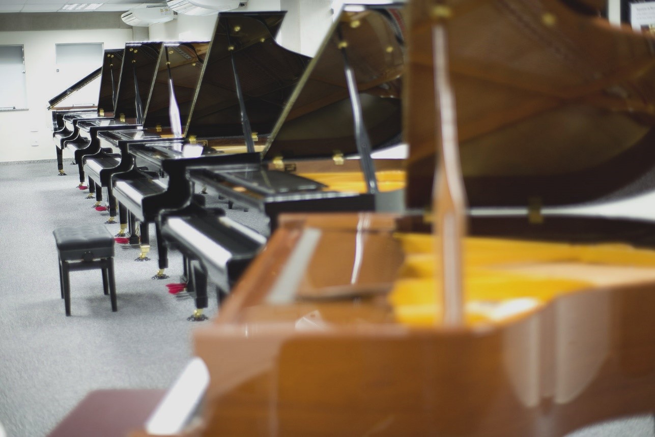Fabrica de Pianos Fritz Dobbert Fabrica de Pianos