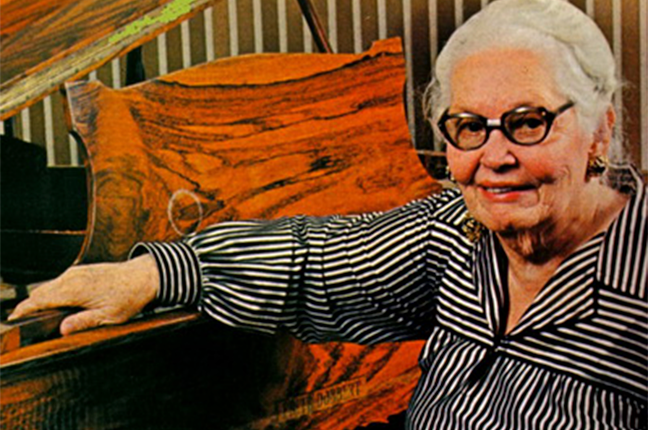 pianista Tia Amélia