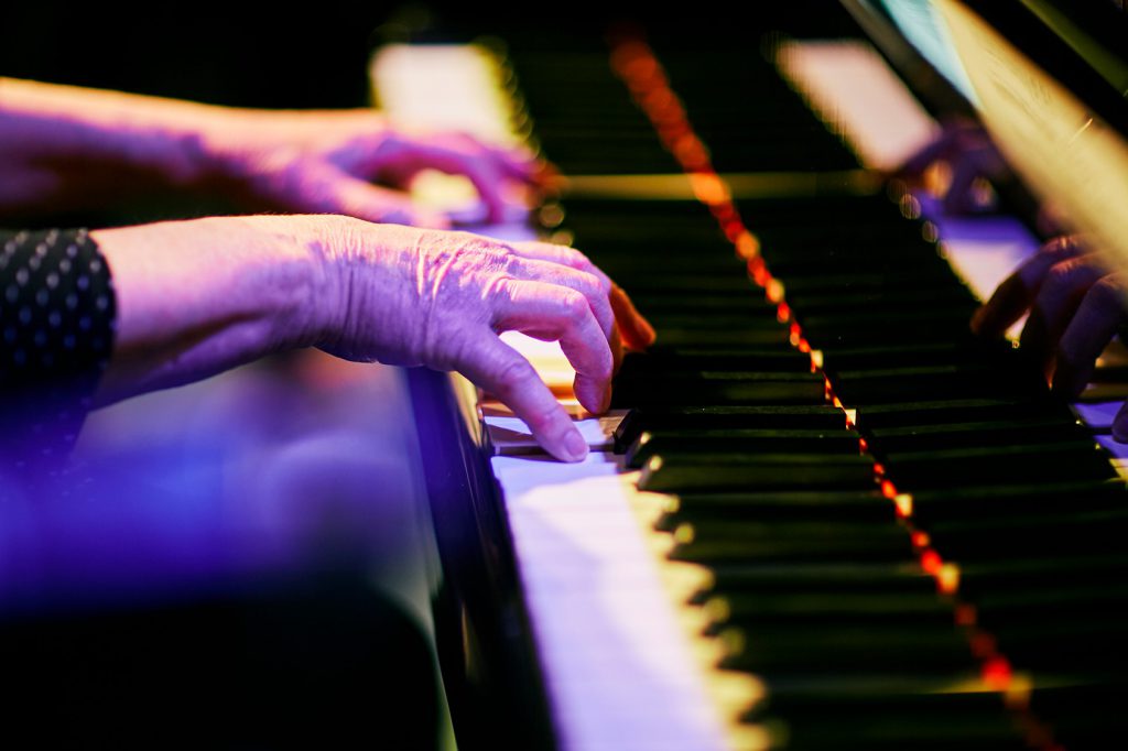 Papel do piano nas igrejas